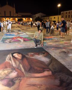 Foto delle opere dei madonnari a Grazie